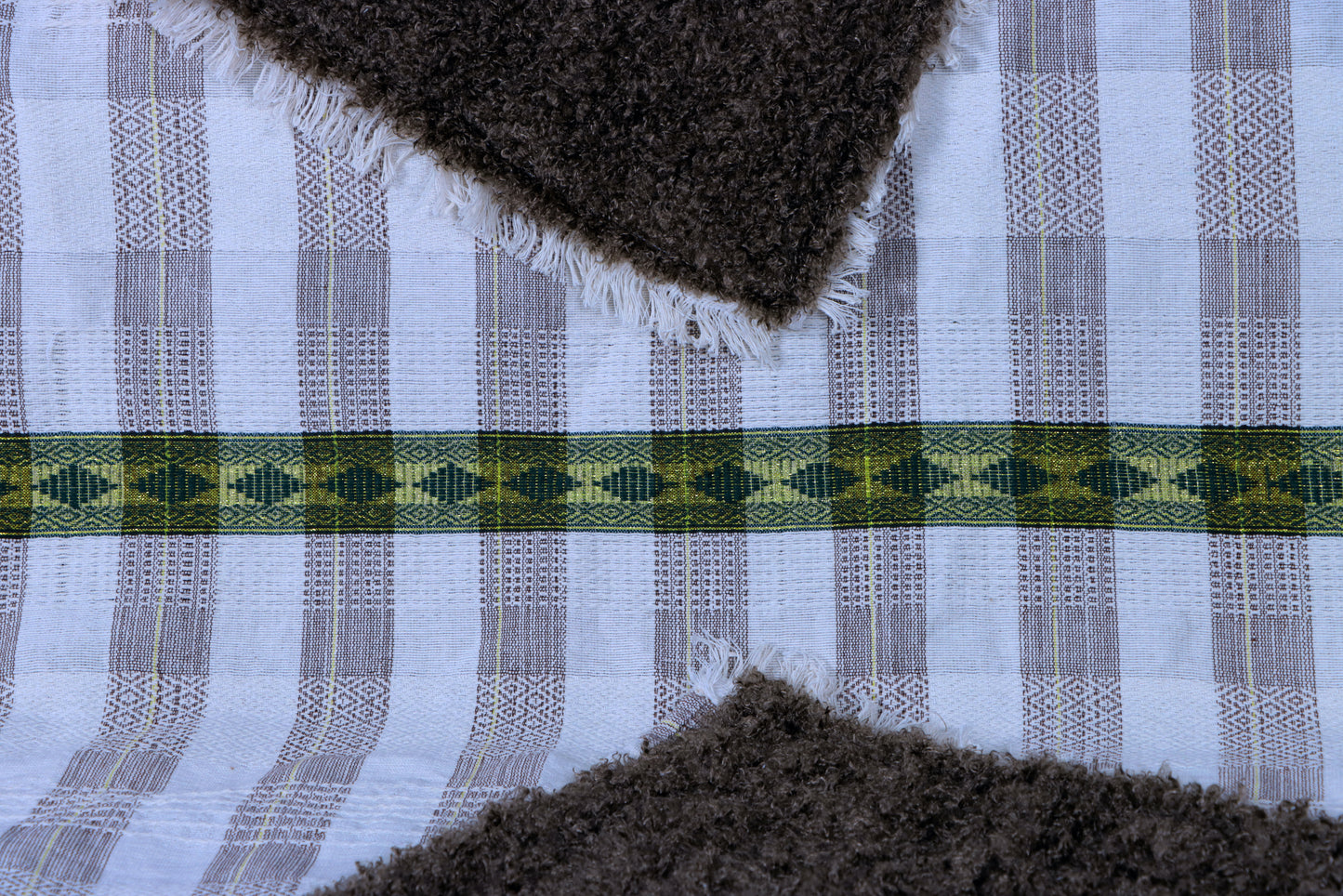 Green Tilet Pattern Handmade Blanket