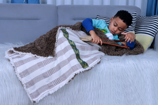 Green Tilet Pattern Handmade Blanket