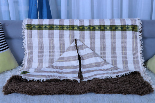 Green Tilet Pattern Handmade Blanket