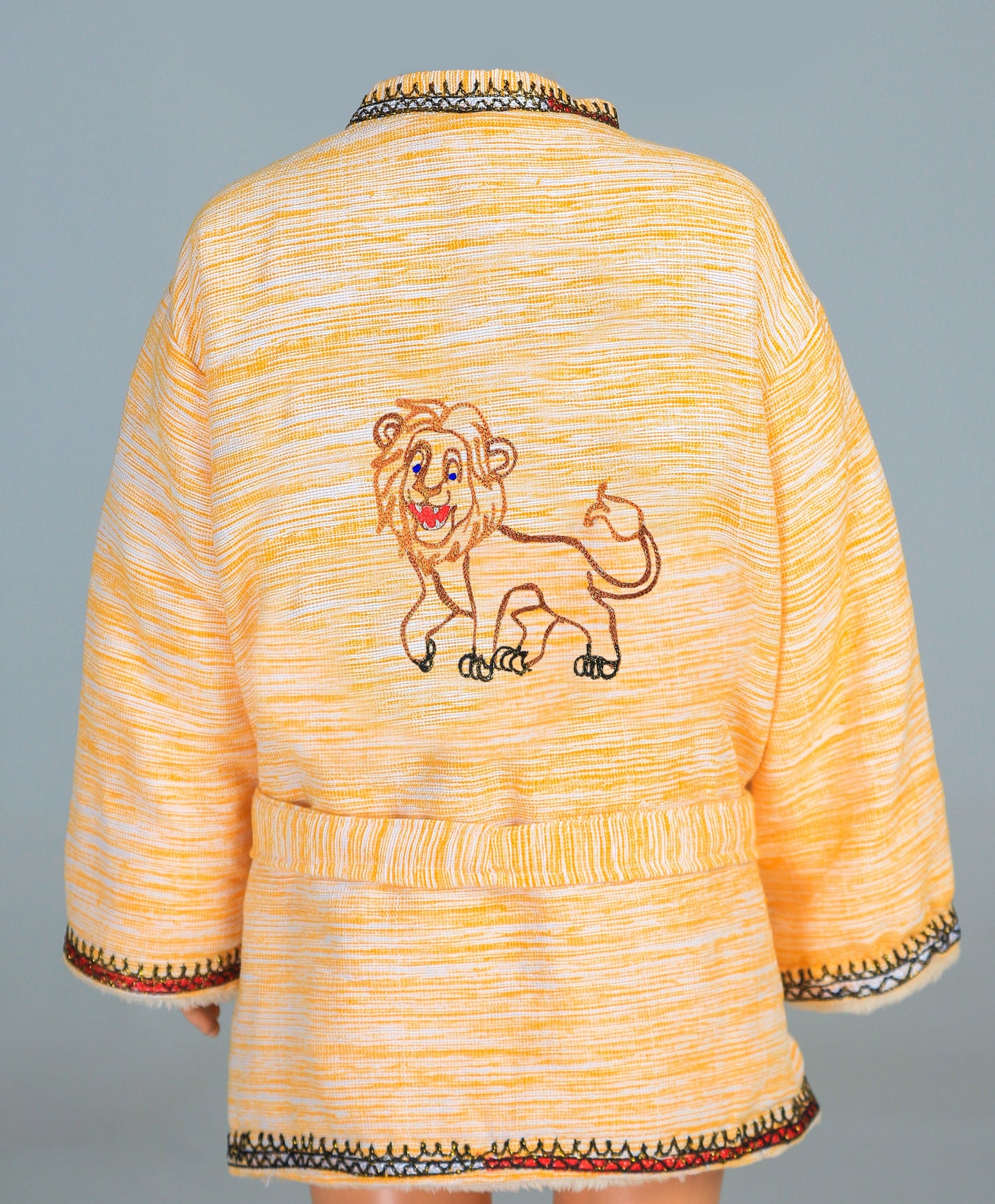 Short Collar Lion Embroidery Handmade Cotten Night Robe